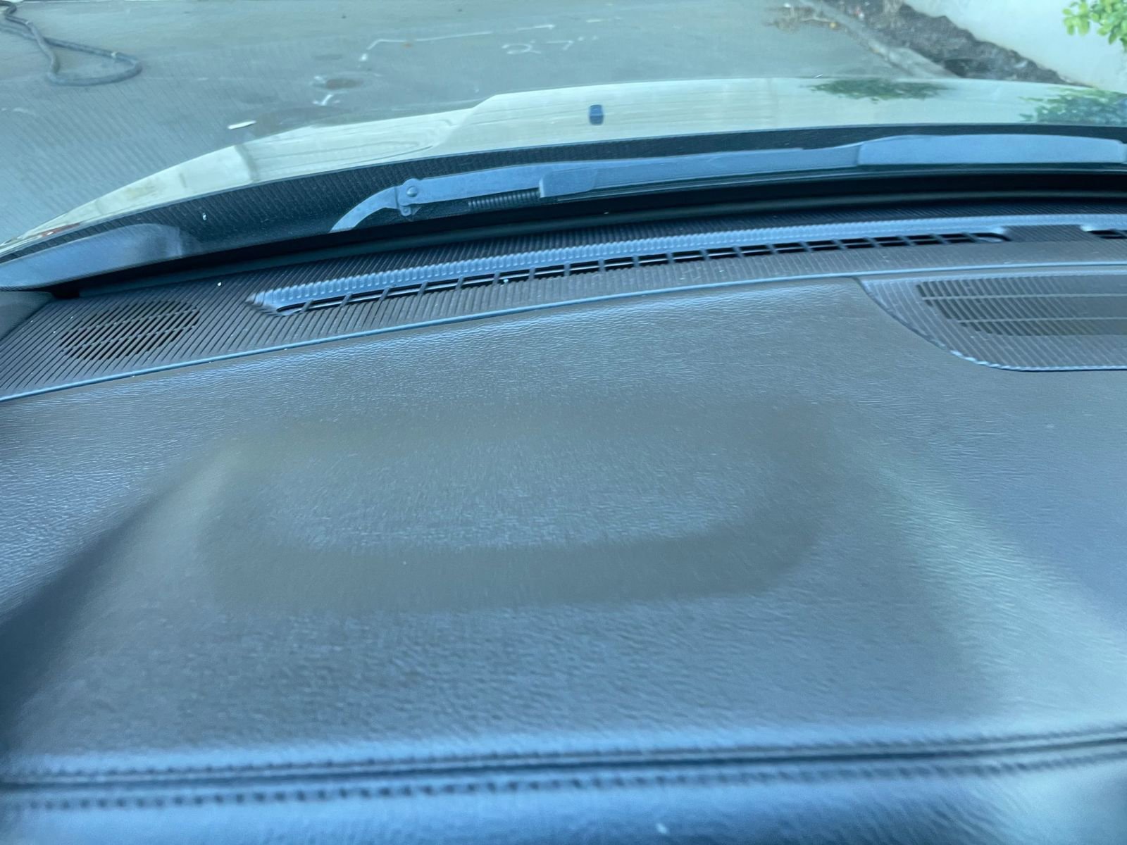 Used 2025 Jeep Compass Latitude image 34