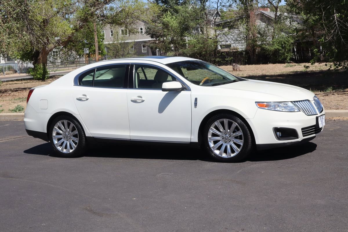Used 2012 Lincoln MKS AWD image 2