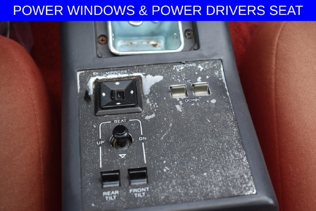 Used 1987 Ford Thunderbird Sport RWD image 5