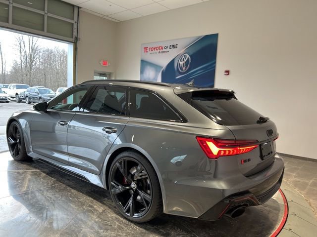 Used 2021 Audi RS 6 w/ Executive Package image 4