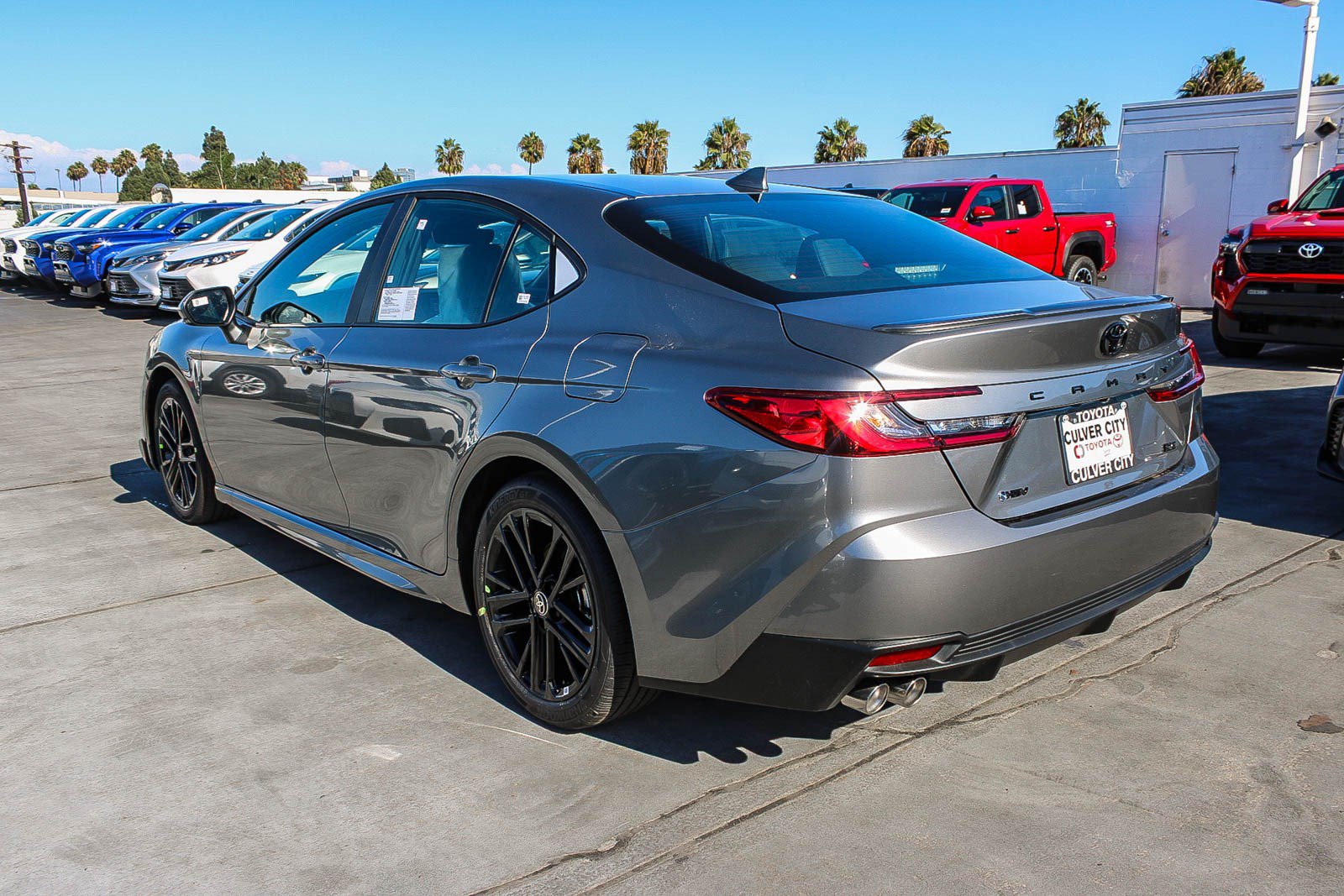 New 2026 Toyota Camry SE w/ Convenience Package FWD image 7