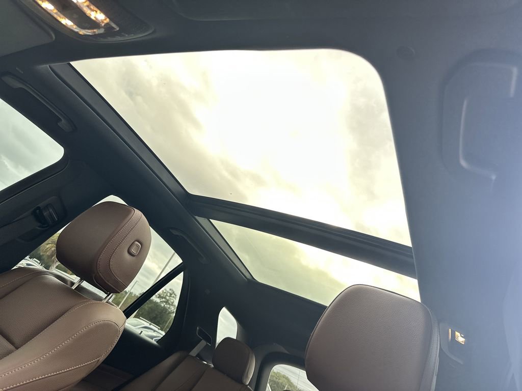 Used 2025 Mercedes-Benz GLE 350 4MATIC image 27