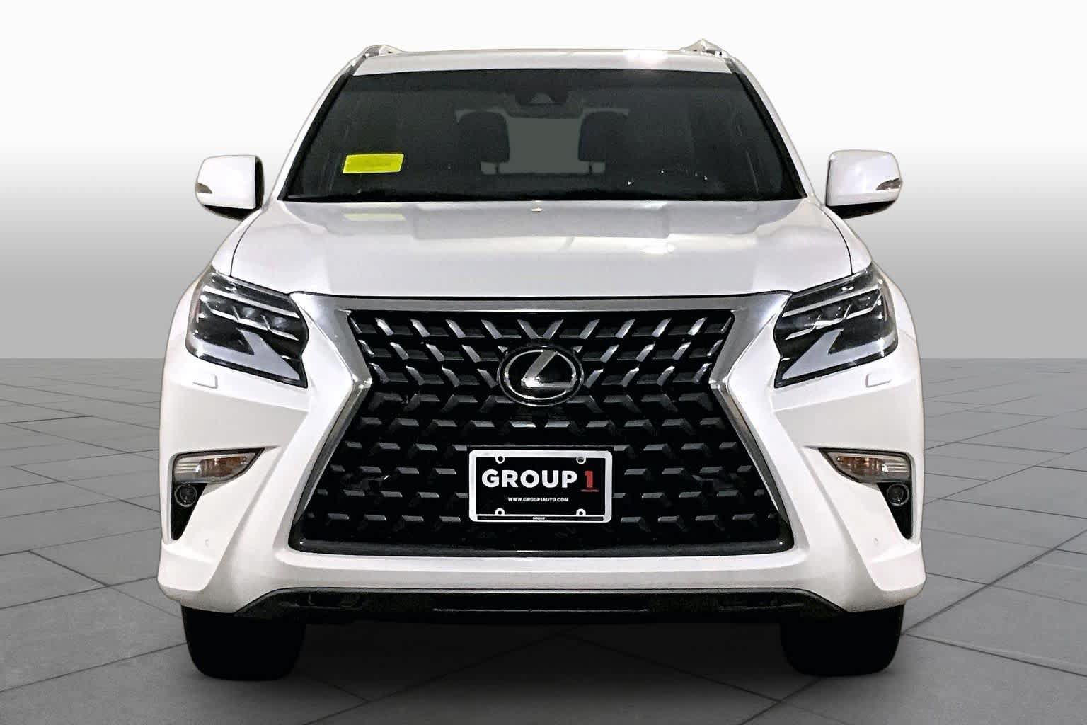 Used 2020 Lexus GX 460 Premium w/ Premium Package AWD/4WD image 3
