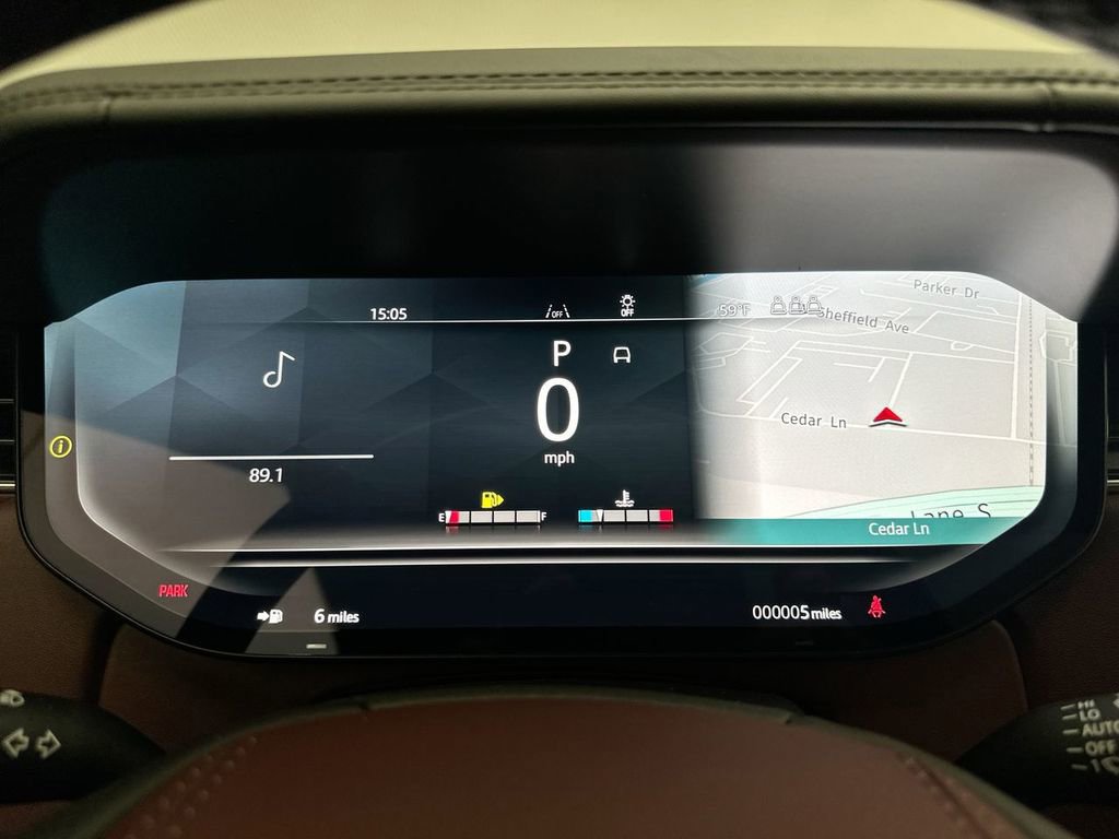 New 2026 Land Rover Range Rover Long Wheelbase Autobiography image 24