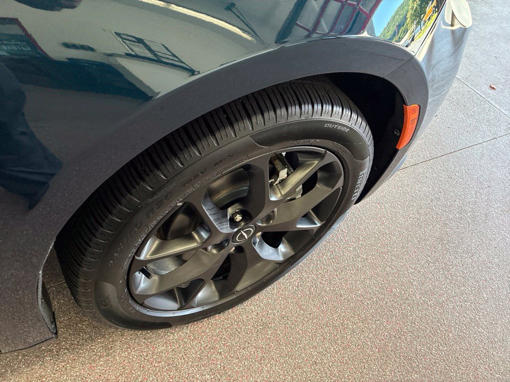 Certified 2025 Chrysler Pacifica Limited FWD image 42