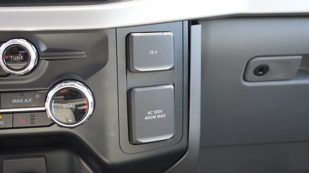 Used 2022 Ford F150 XLT w/ Equipment Group 302A High image 38