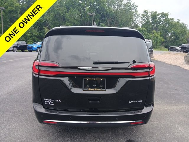 Certified 2023 Chrysler Pacifica Limited FWD image 5