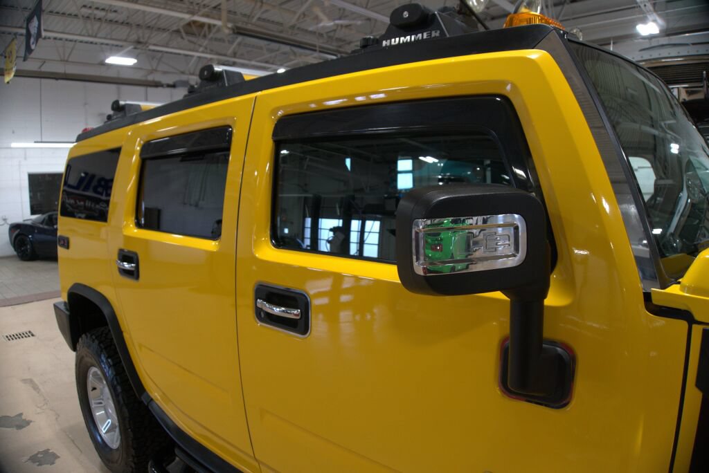 Used 2003 HUMMER H2 w/ Preferred Equipment Group AWD/4WD image 28