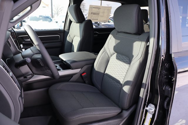 New 2026 RAM 1500 Big Horn AWD/4WD image 11