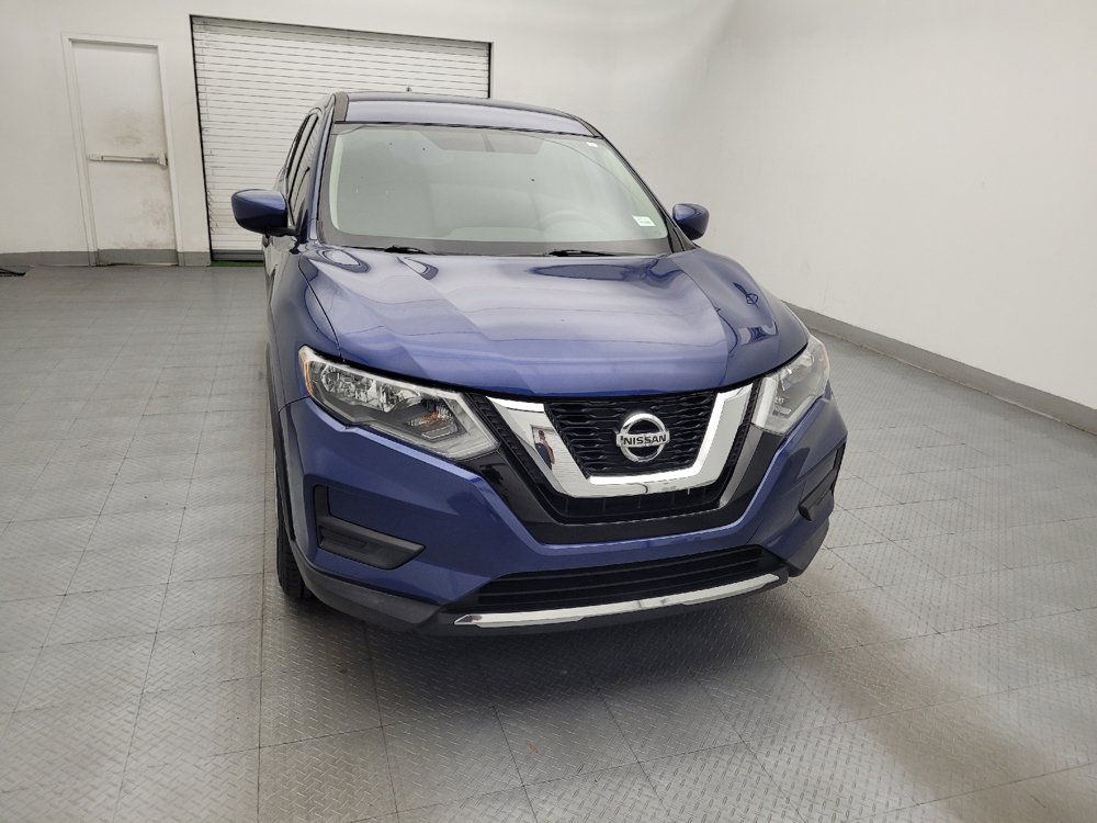 Used 2017 Nissan Rogue S AWD/4WD image 14