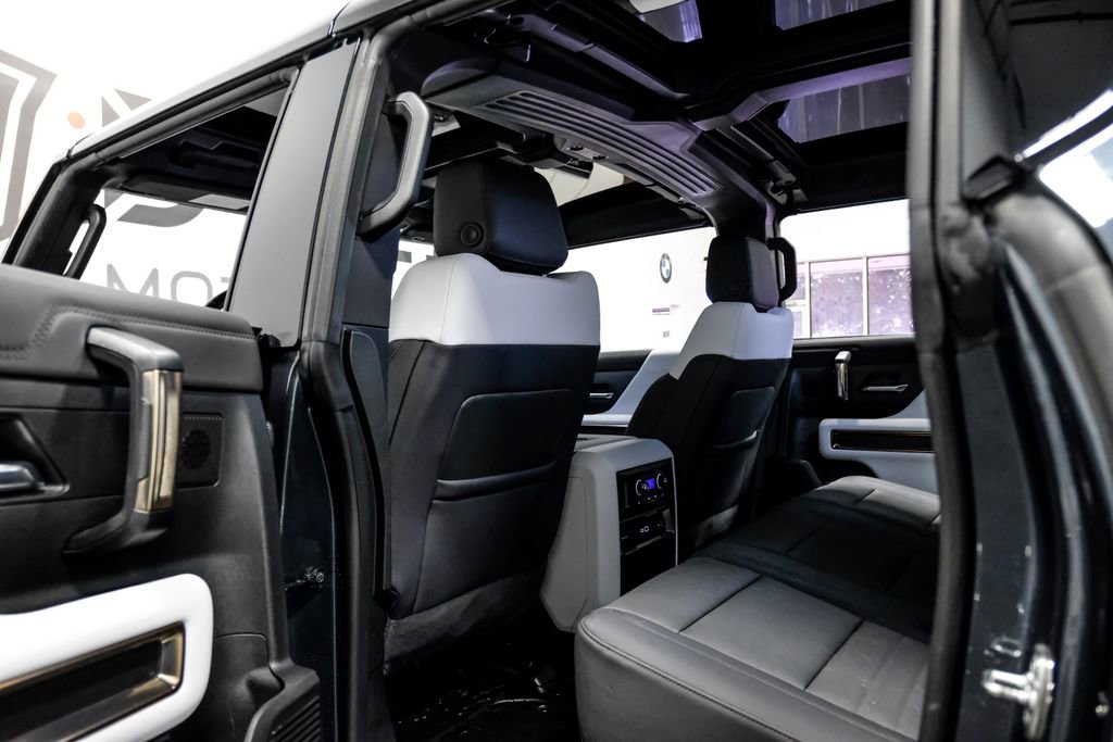 Used 2025 GMC Hummer EV 3X AWD/4WD image 39