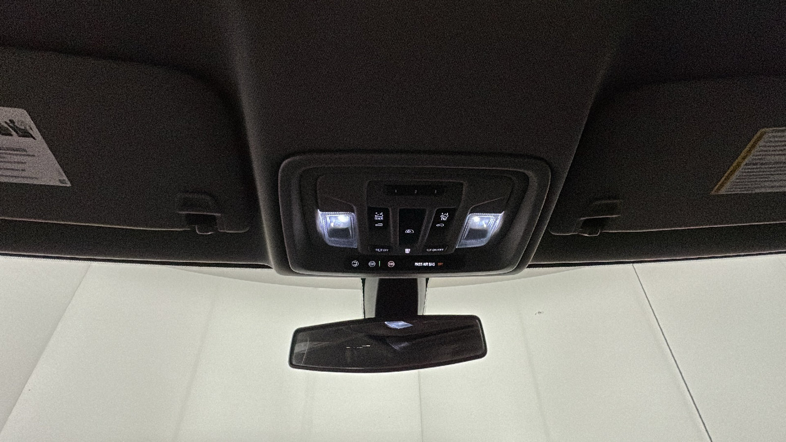 Used 2019 Chevrolet Silverado 1500 LT Trail Boss AWD/4WD image 31