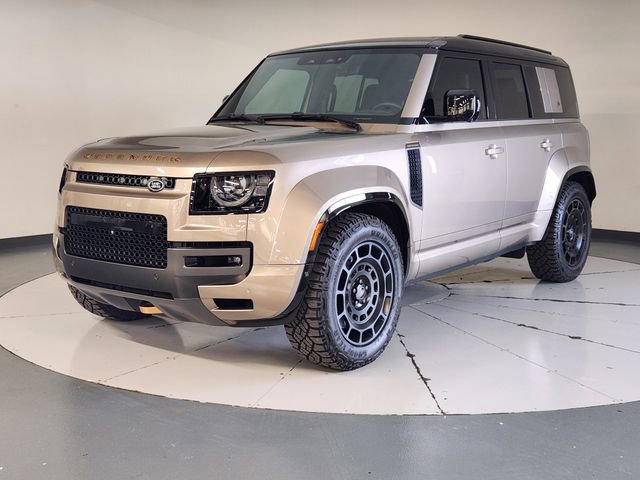Used 2025 Land Rover Defender 110 AWD/4WD image 1