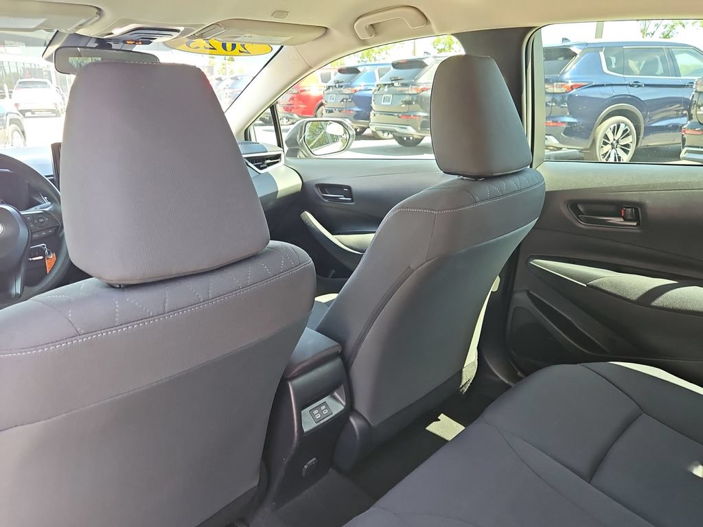Used 2023 Toyota Corolla LE FWD image 10