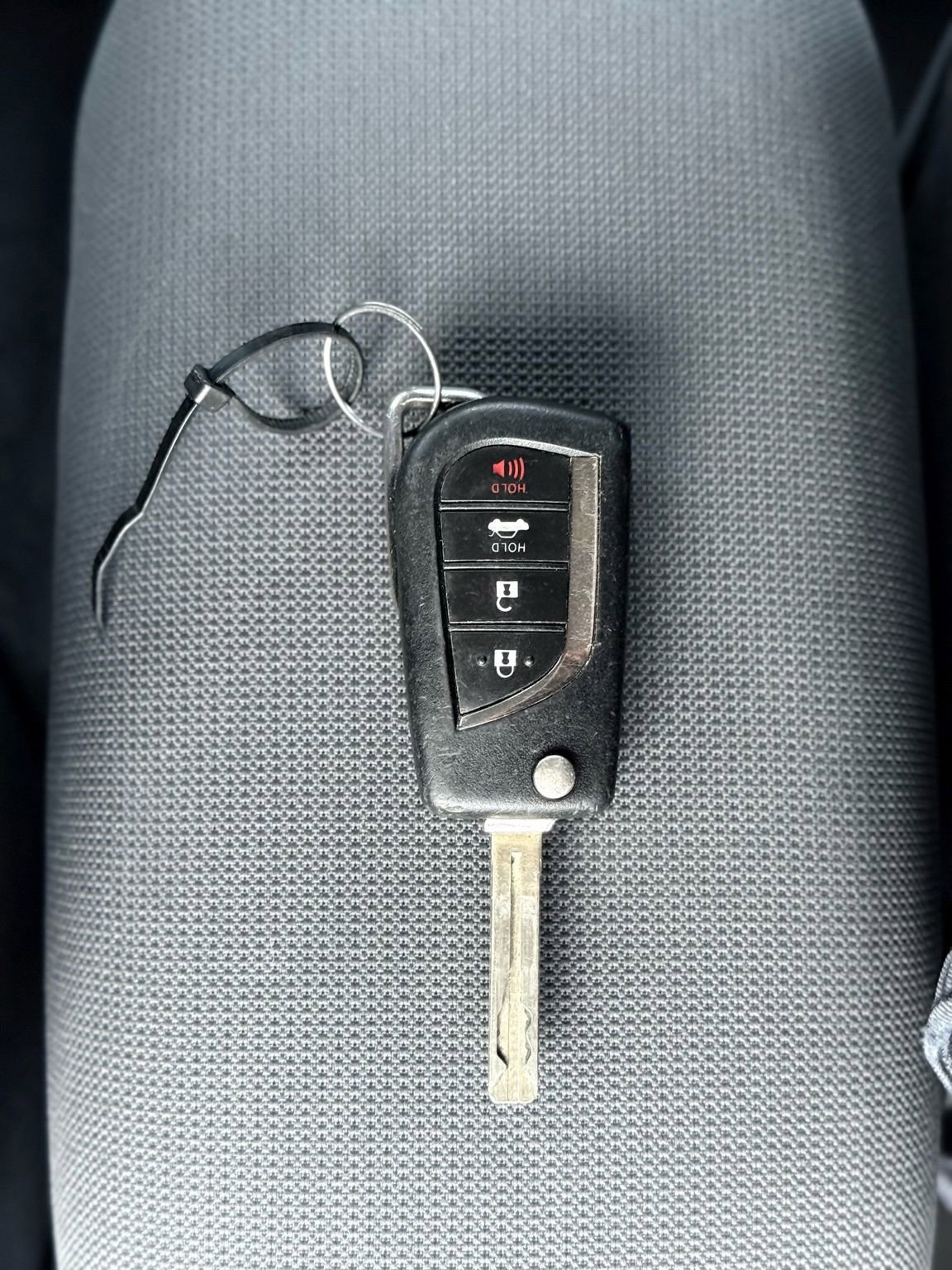 Used 2021 Toyota Corolla LE image 40