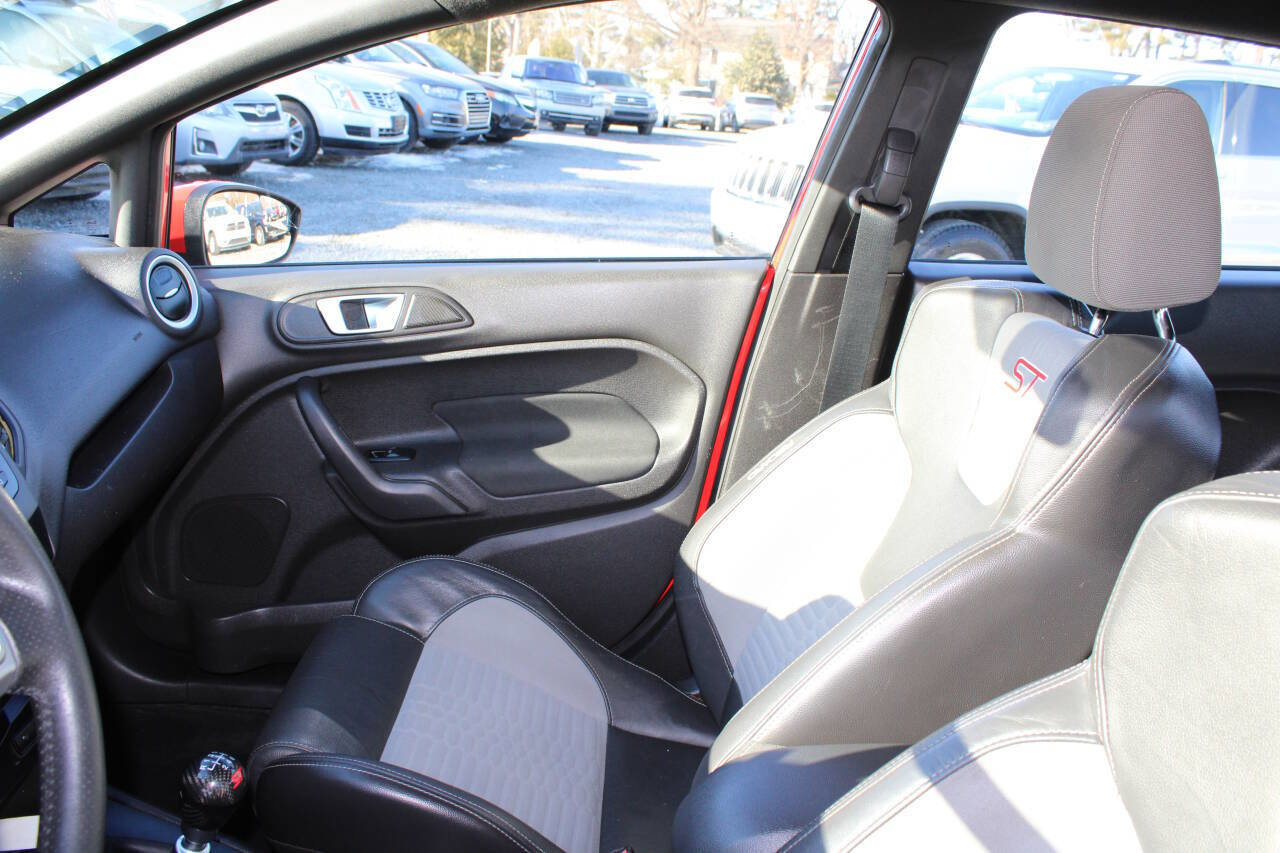 Used 2014 Ford Fiesta ST w/ ST Recaro Package image 14