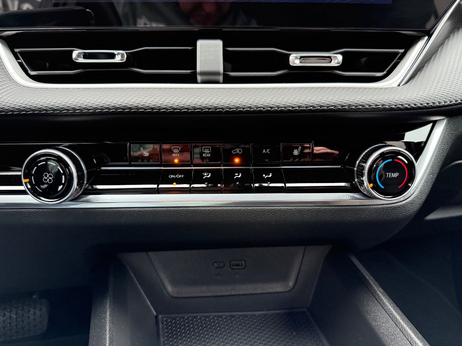 Certified 2025 Chevrolet Equinox LT image 20