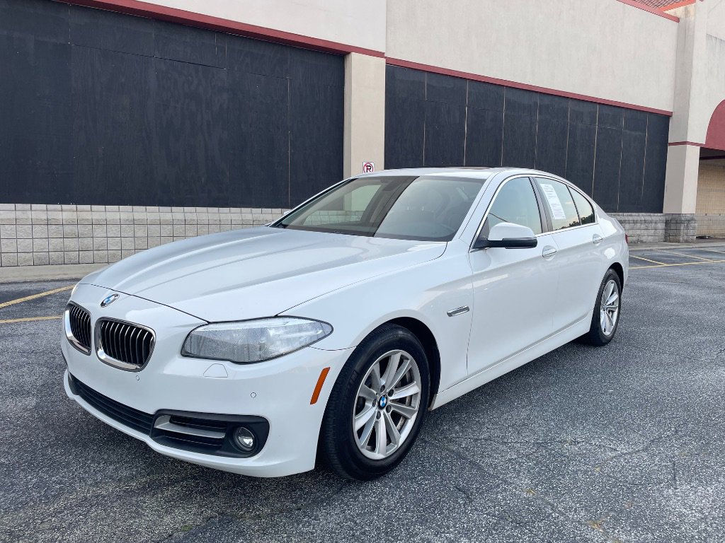 Used 2016 BMW 528i xDrive Sedan AWD/4WD image 1