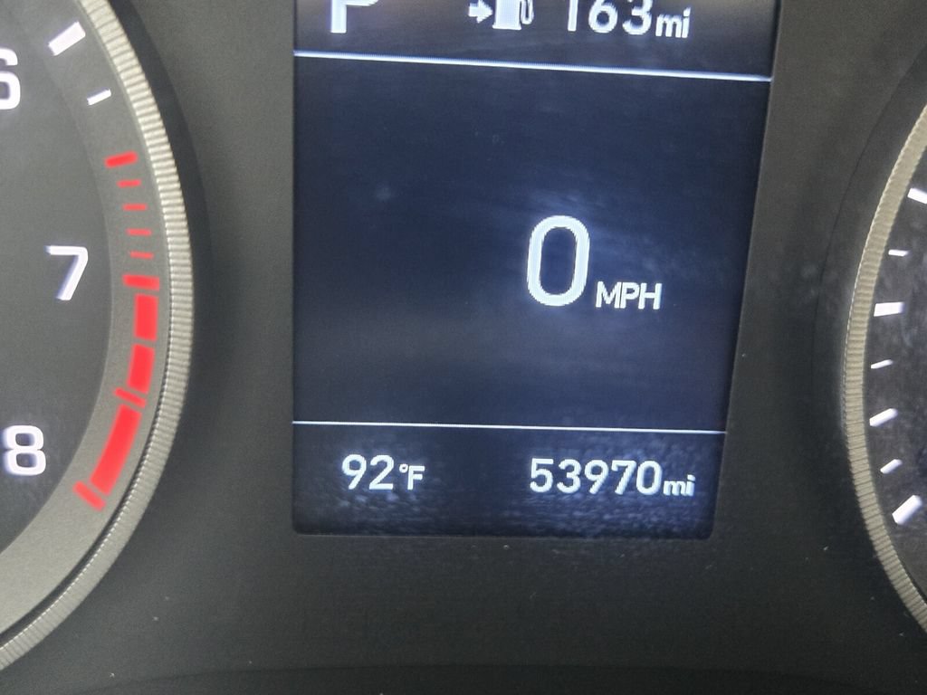 Used 2021 Hyundai Tucson Value FWD image 22