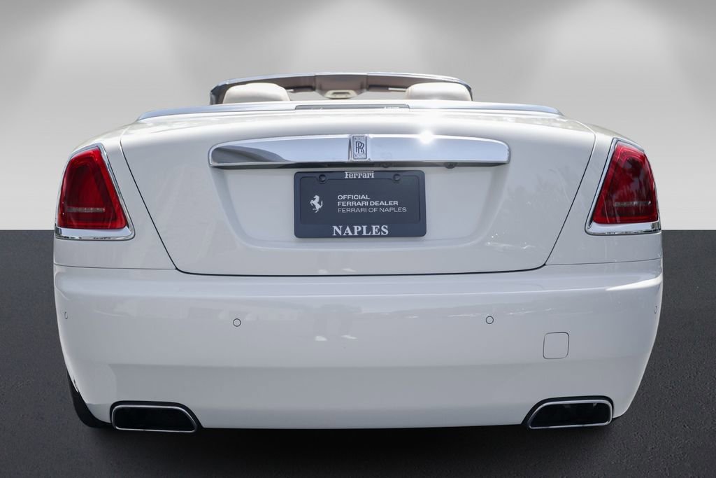 Used 2016 Rolls-Royce Dawn image 4