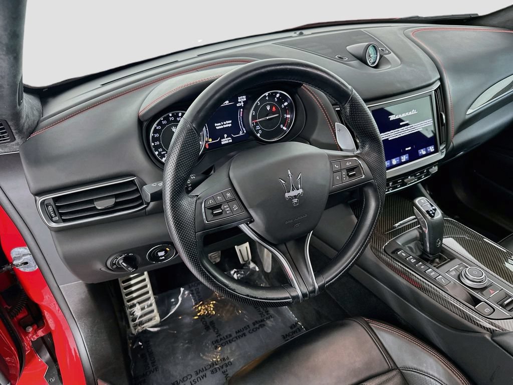 Used 2022 Maserati Levante F Tributo AWD/4WD image 12