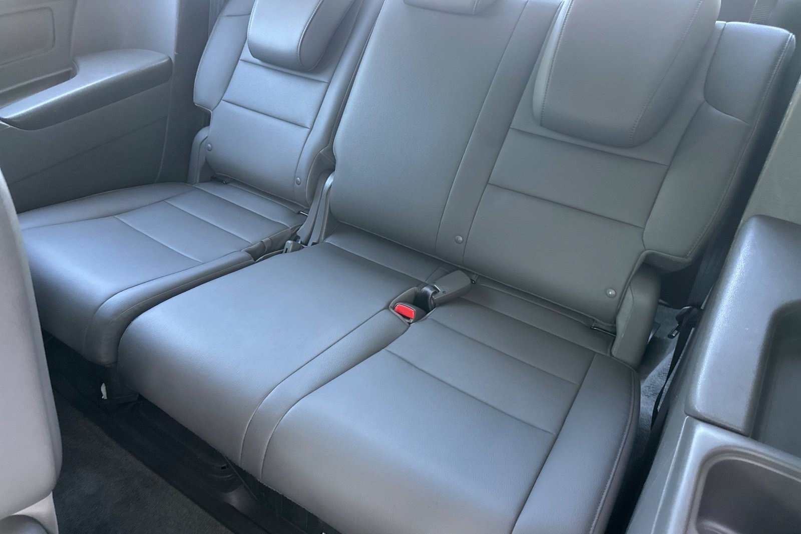 Used 2017 Honda Odyssey EX-L image 35