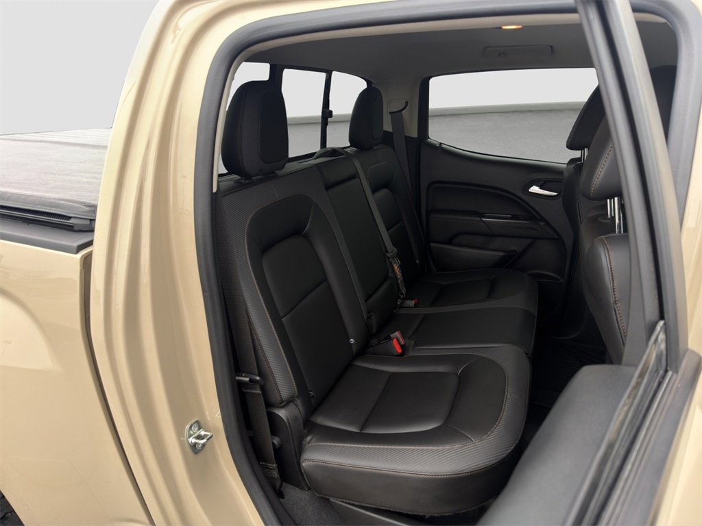 Used 2022 GMC Canyon AT4 image 19