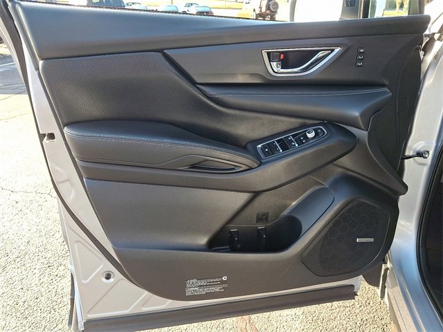 Used 2023 Subaru Ascent Limited w/ Technology Package image 12