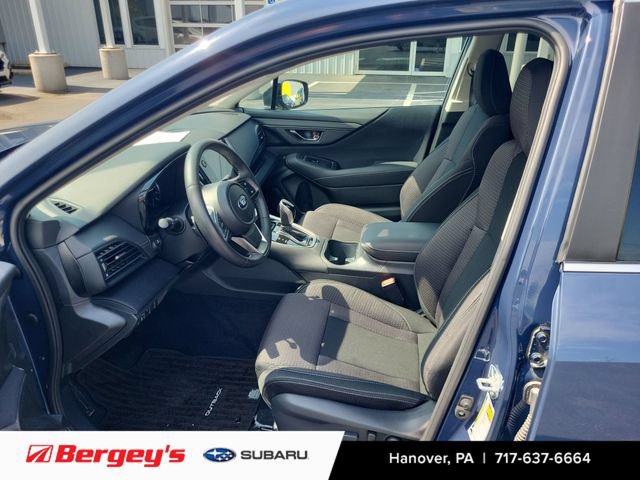 Used 2024 Subaru Outback Premium AWD/4WD image 9