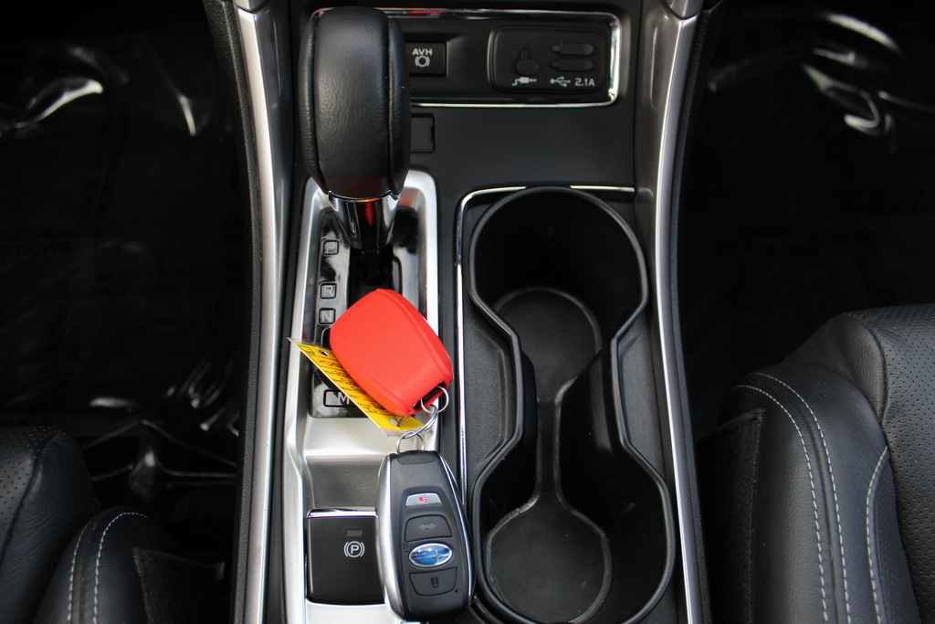 Used 2020 Subaru Ascent Limited w/ Technology Package image 25