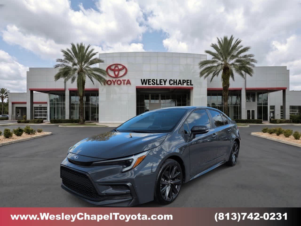 Used 2023 Toyota Corolla SE FWD image 1