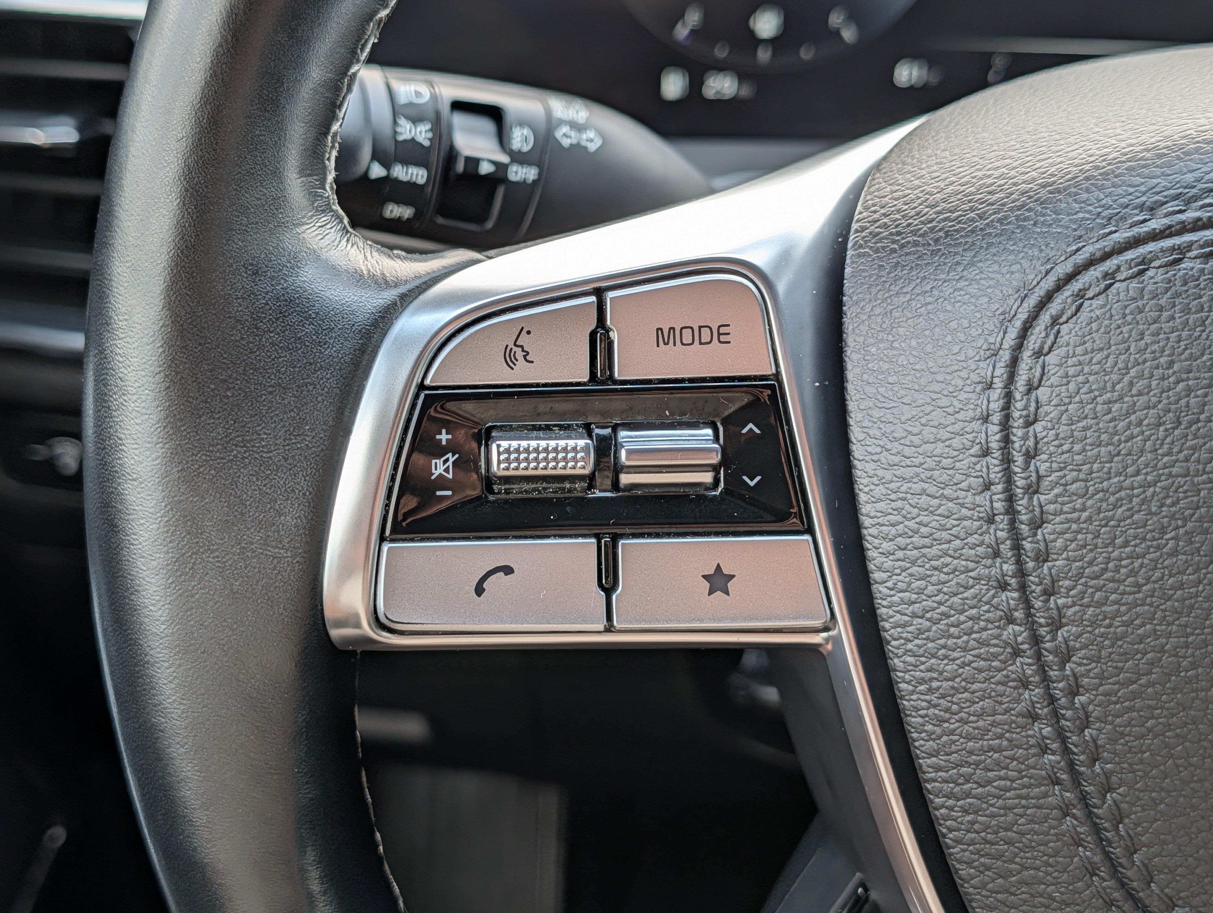 Certified 2023 Kia Telluride SX X-Pro AWD/4WD image 31