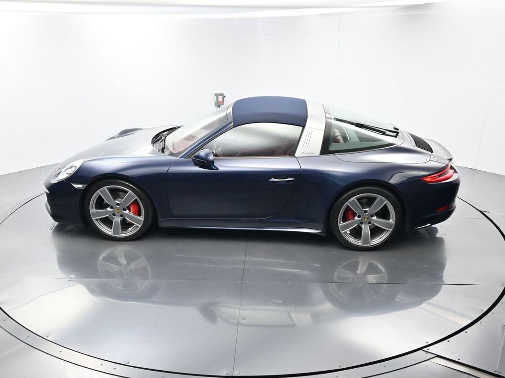Used 2019 Porsche 911 Targa 4S image 33