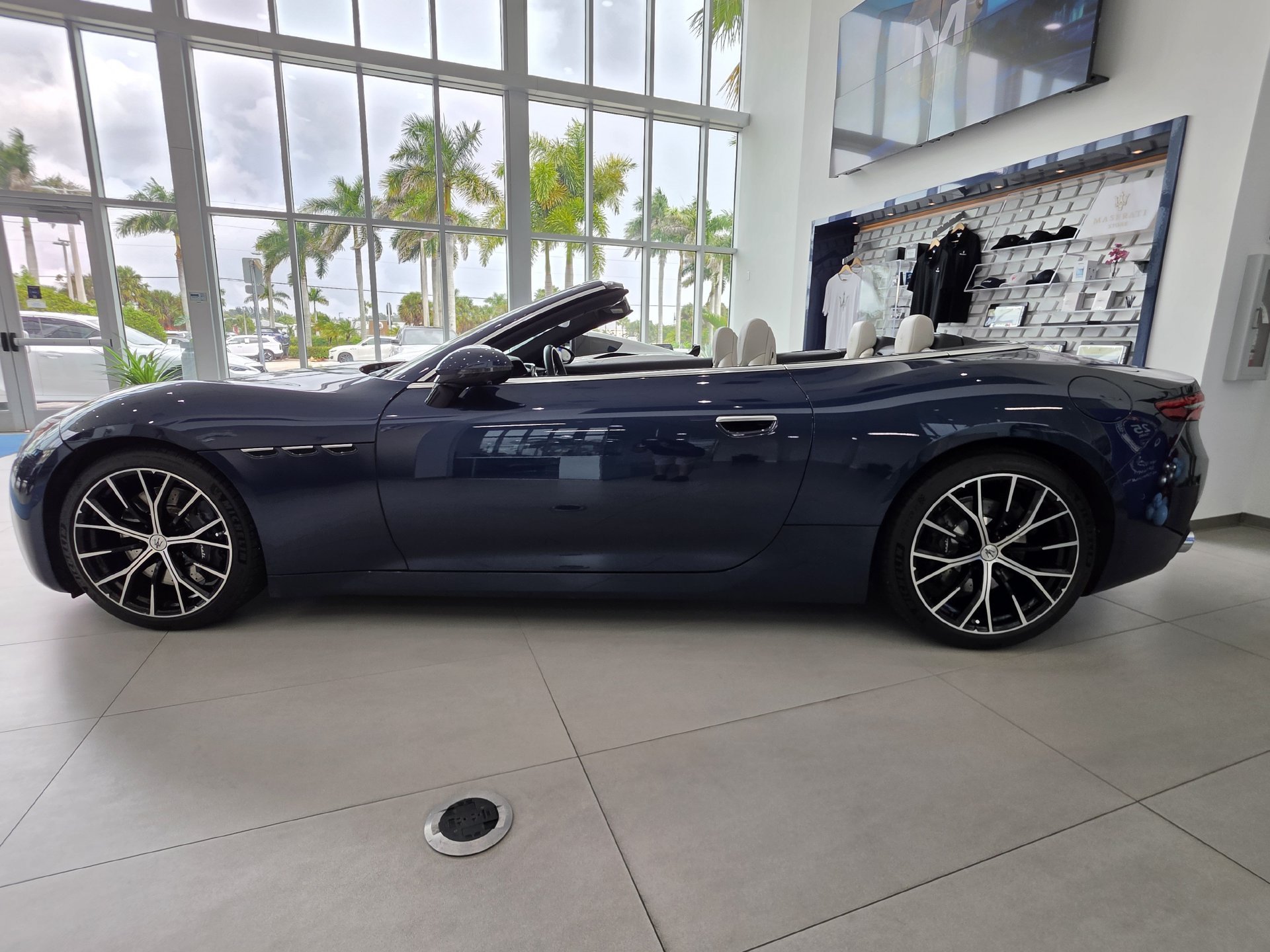 Used 2026 Maserati GranCabrio Modena AWD/4WD image 30