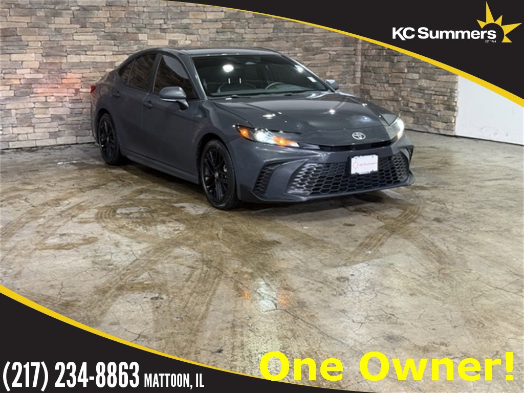 Used 2025 Toyota Camry SE w/ Convenience Package