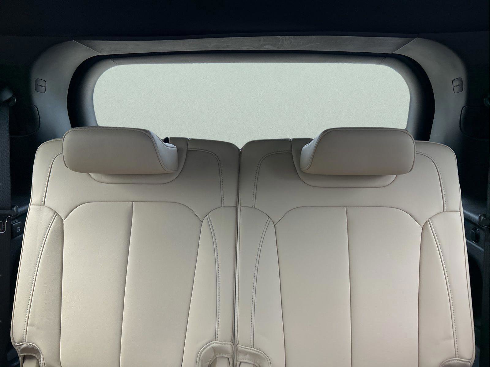 Certified 2024 Jeep Grand Cherokee L Limited w/ Black Appearance Package image 11