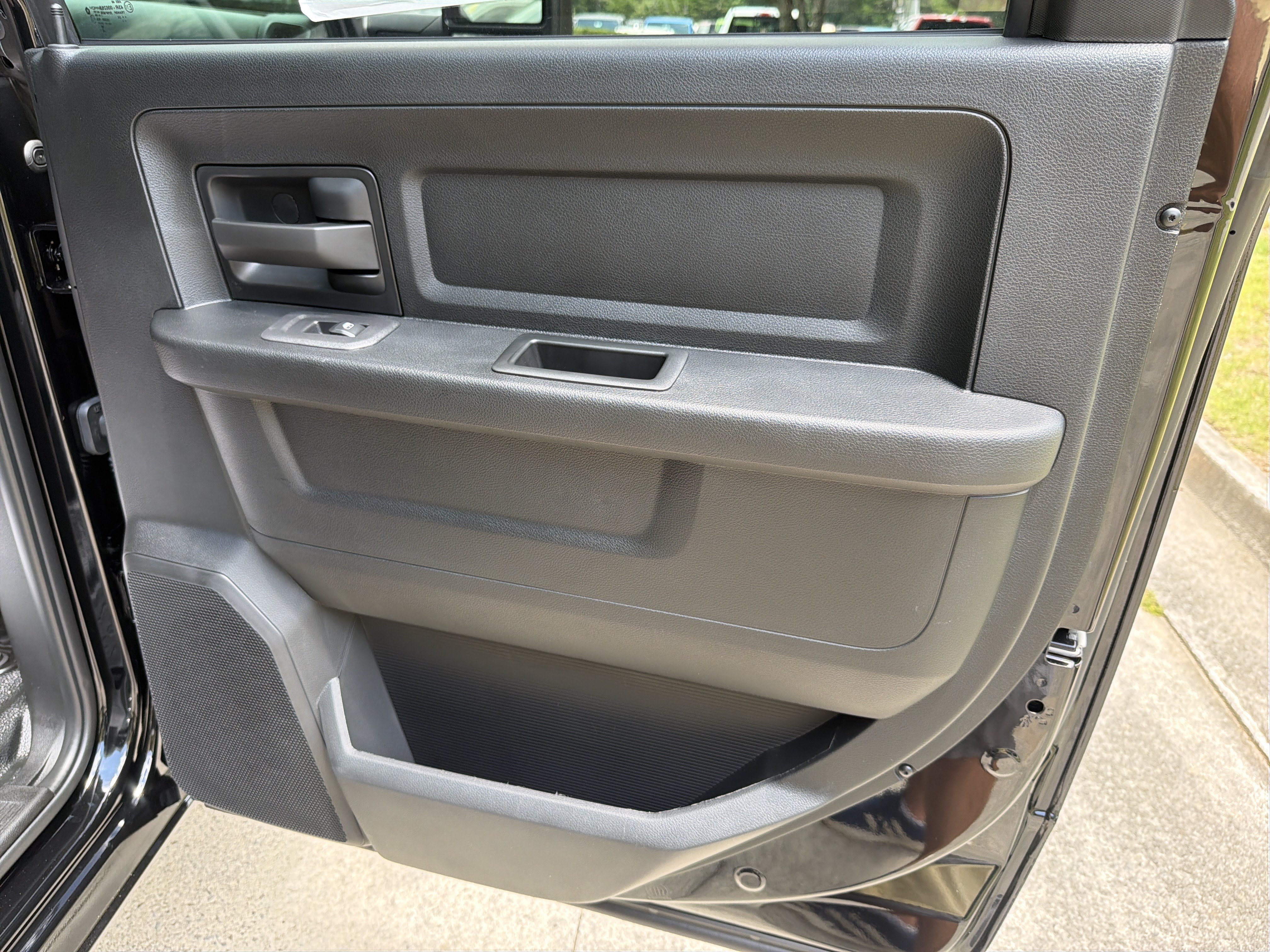 New 2026 RAM 3500 Tradesman AWD/4WD image 15