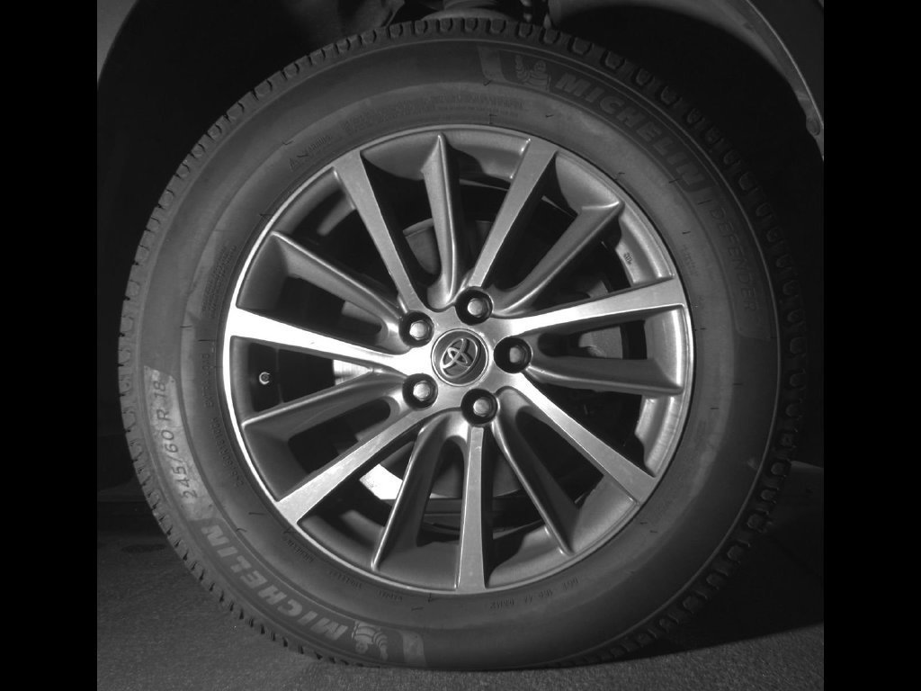 Used 2018 Toyota Highlander XLE AWD/4WD image 9