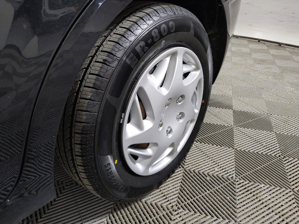 Used 2015 Chevrolet Sonic LS image 31