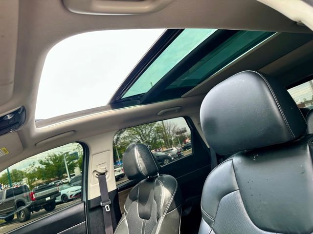 Used 2021 Kia Sorento EX w/ Panoramic Sunroof Package AWD/4WD image 15