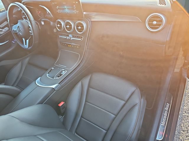 Used 2022 Mercedes-Benz GLC 300 4MATIC image 29