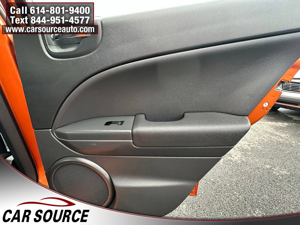 Used 2011 Dodge Caliber Mainstreet FWD image 24