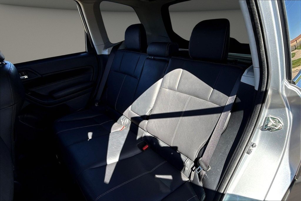 Used 2018 Subaru Forester 2.5i Touring AWD/4WD image 24