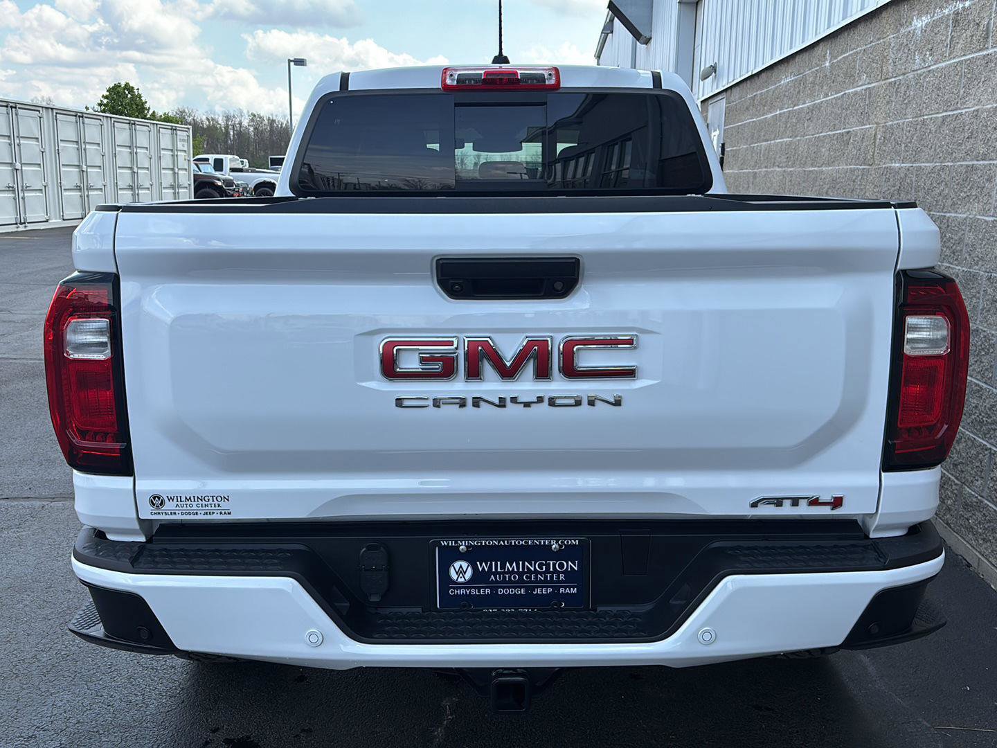 Used 2024 GMC Canyon AT4 w/ Technology Package image 36