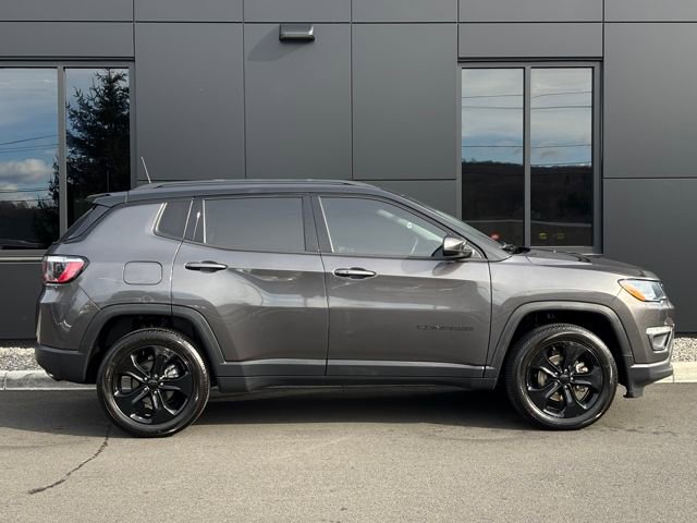 Used 2020 Jeep Compass Latitude image 8