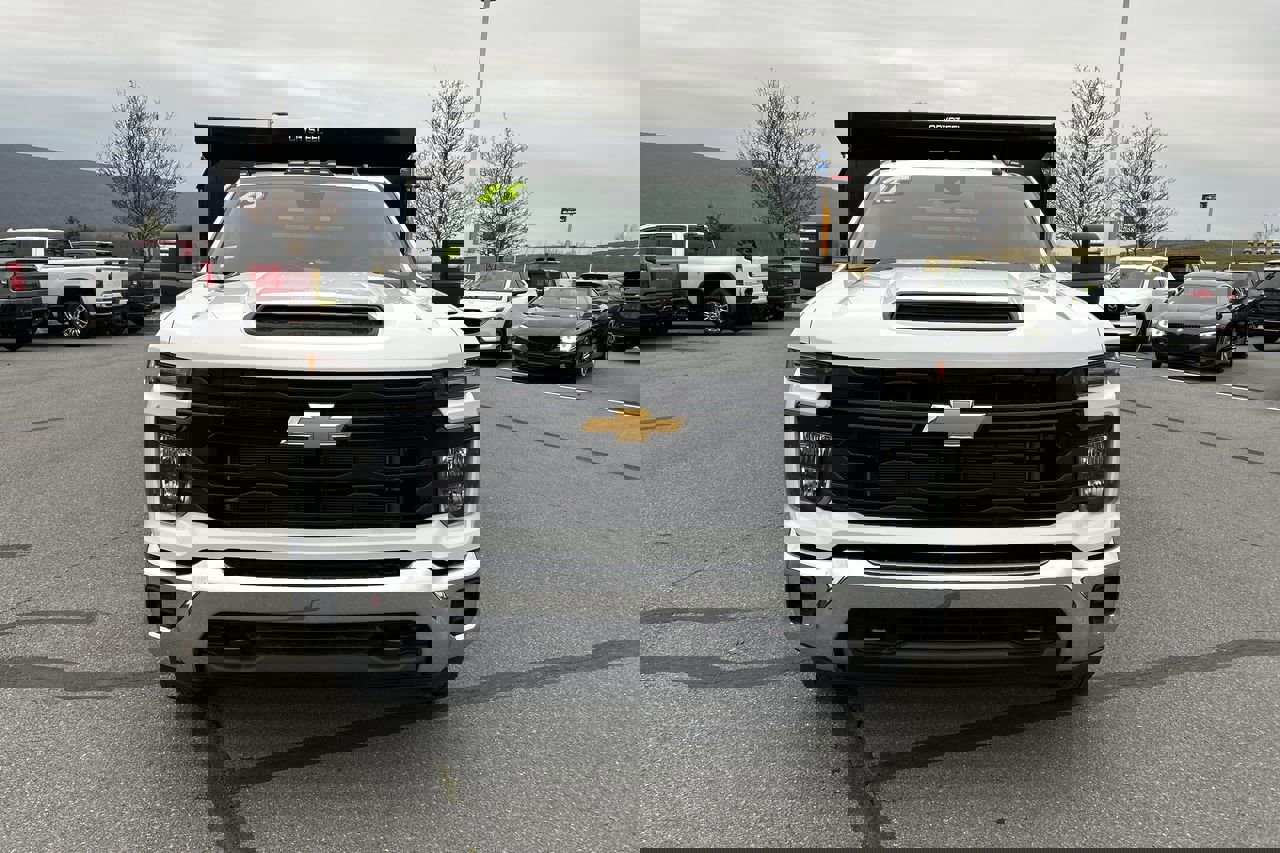 New 2025 Chevrolet Silverado 3500 W/T w/ WT Convenience Package video 2