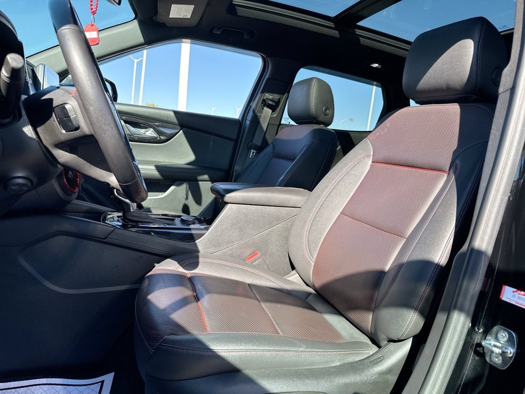Used 2022 Chevrolet Blazer RS w/ Enhanced Convenience Package AWD/4WD image 11