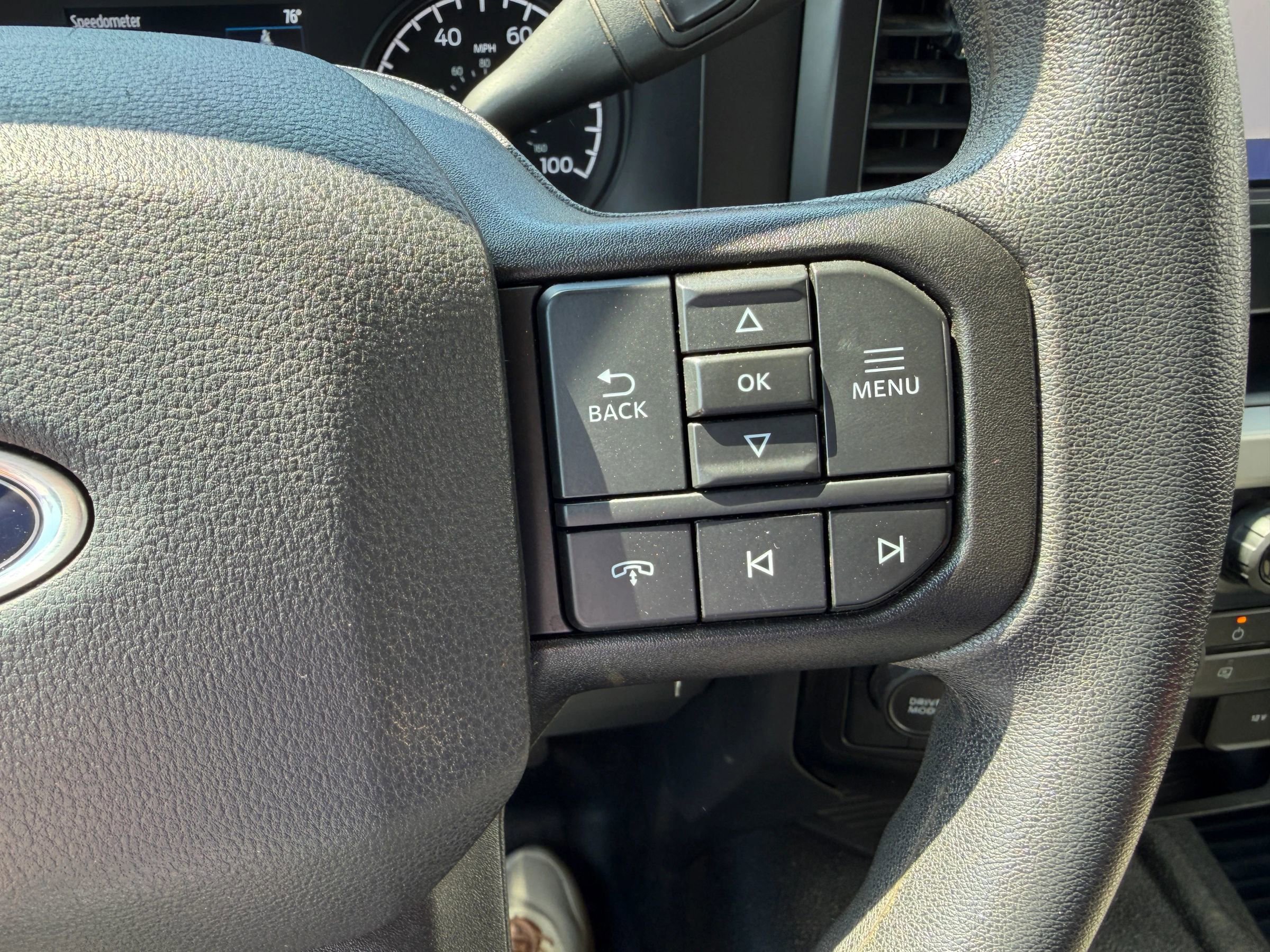 Used 2023 Ford F450 XLT AWD/4WD image 16