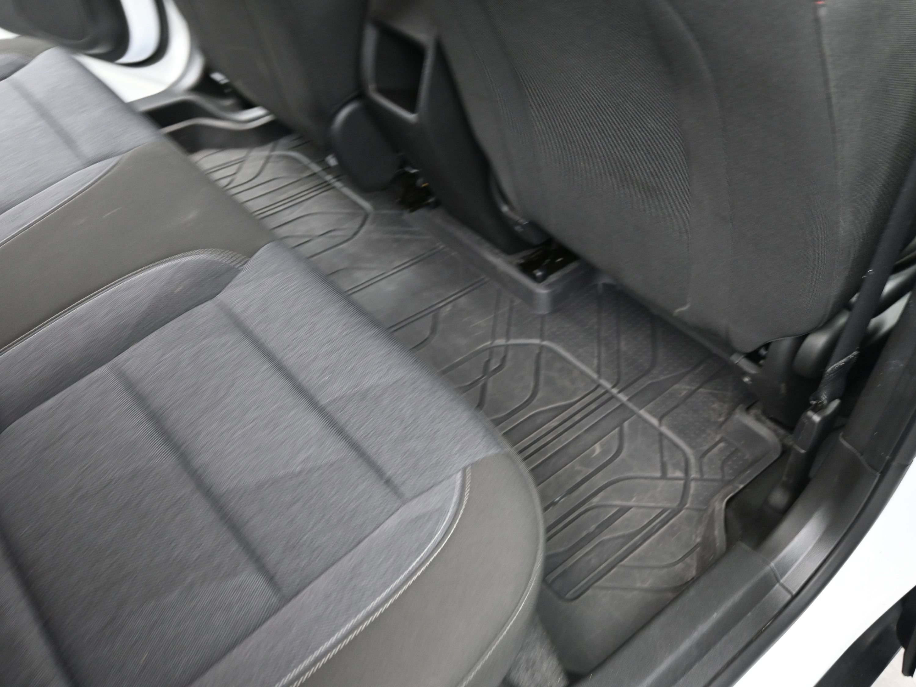 Used 2024 Chevrolet Trax RS w/ Sunroof Package image 20