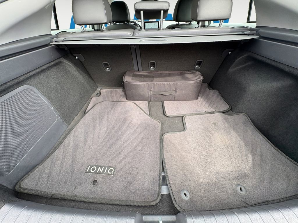 Used 2020 Hyundai Ioniq Limited image 22